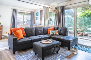 Spacious 1 Bed + Studio // Free Parking // Zen Patio
